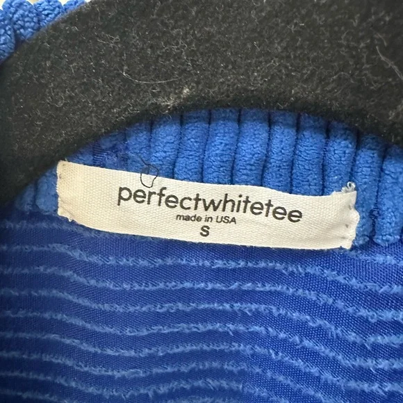 Perfectwhitetee button down S - Picture 3 of 4